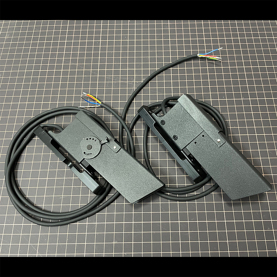NeoEngress simulated F-16 indexer lights